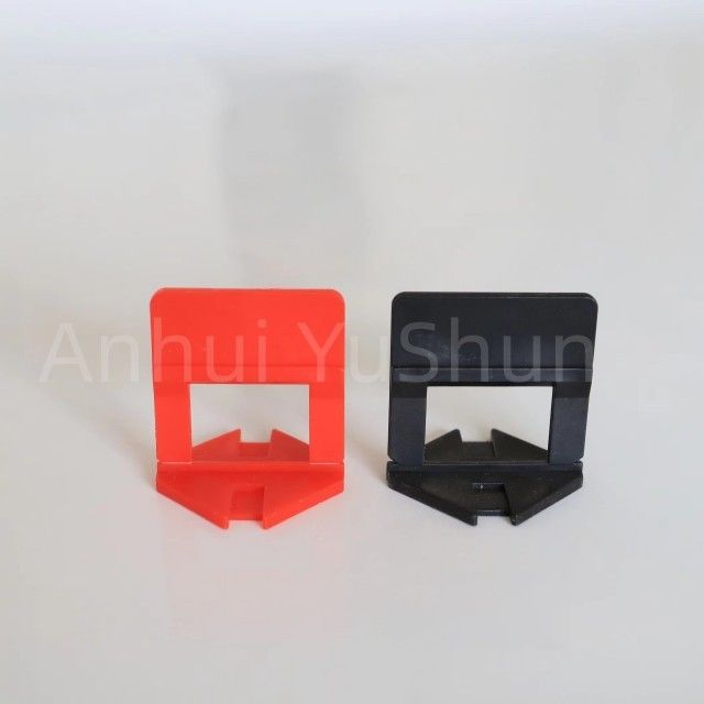 Black 1.0mm Tile Leveling Clips And Wedges Spacers For Flooring Plastic